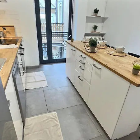 Apartamento Plein Centre 8pers 4ch 2sdb, Terrasse, Billard Roe Angers